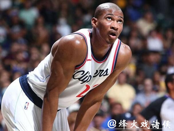 快船与凯琼斯签下双向合同 季前赛场均8+5+2帽